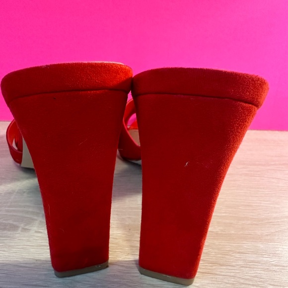 Women red mules size 8 - Picture 5 of 5